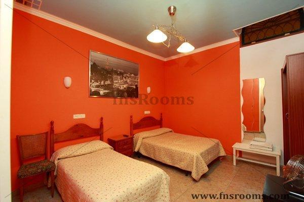 Hostal Rico Мадрид Екстер'єр фото