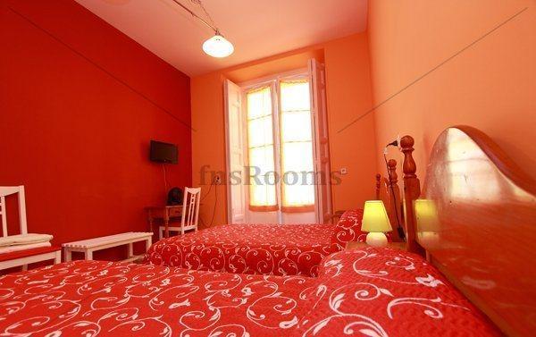 Hostal Rico Мадрид Екстер'єр фото